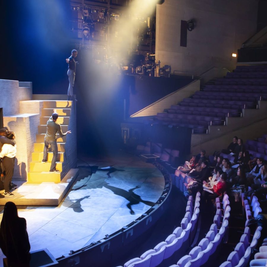 2019ACStudentConference-onstagescene Actors talking about a scene from 'Antony and Cleopatra' on the Olivier stage in front of students in the stalls, for the 2019 Student Conference